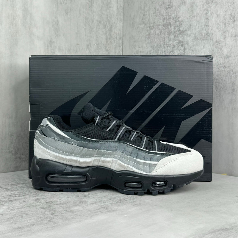 Air Max 95 x CDG  “Cinza e preto”