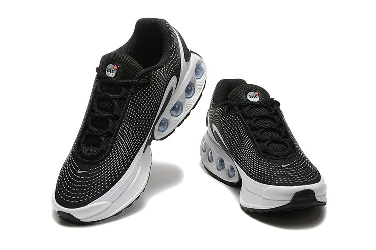 Air Max Plus Dn “Black/White”