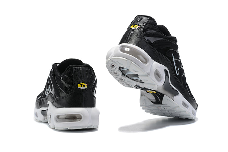 Air Max Plus Tn 1 “Black/White”